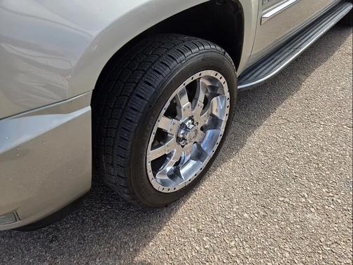 2007 Cadillac Escalade EXT Base