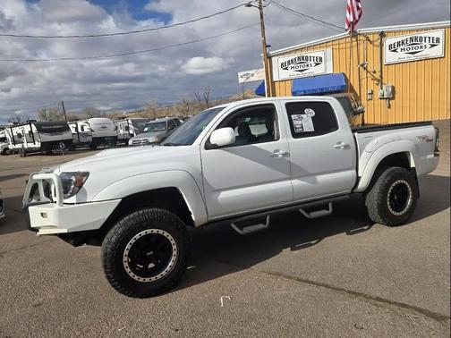 Super White 2009 Toyota Tacoma Double Cab