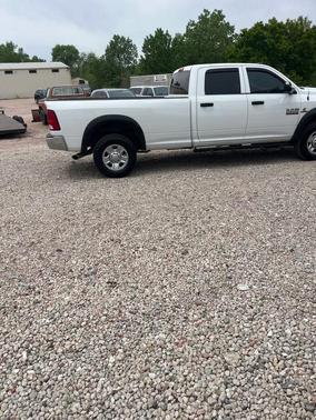 2018 RAM 3500 Tradesman Crew Cab 4x4 8' Box