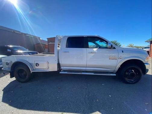 2014 RAM 3500 Laramie