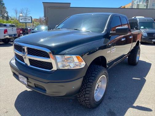 2016 RAM 1500 SLT