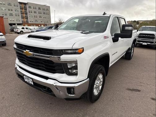 White 2024 Chevrolet Silverado 2500 LT