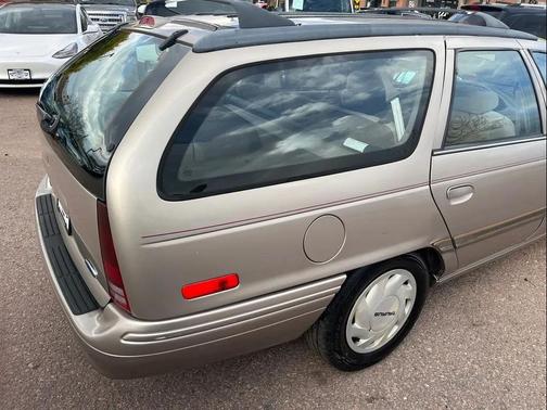 1994 Ford Taurus GL