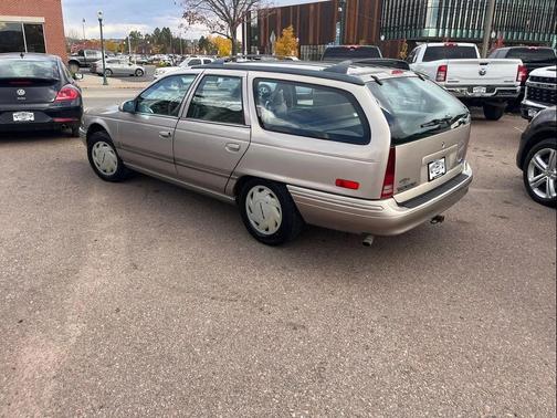 1994 Ford Taurus GL
