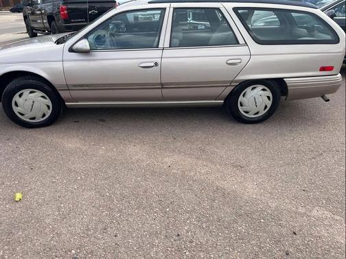 1994 Ford Taurus GL