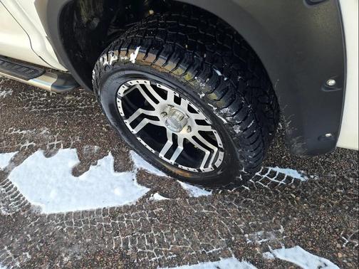 2010 Toyota Tundra Grade