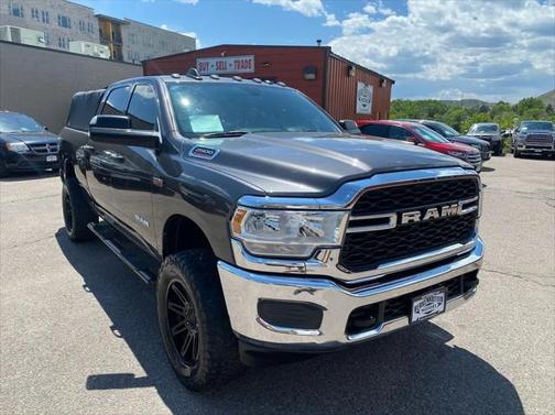 2020 RAM 2500 Tradesman Crew Cab 4X4 6'4' Box