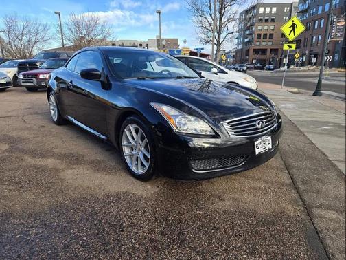 2010 INFINITI G37 Base