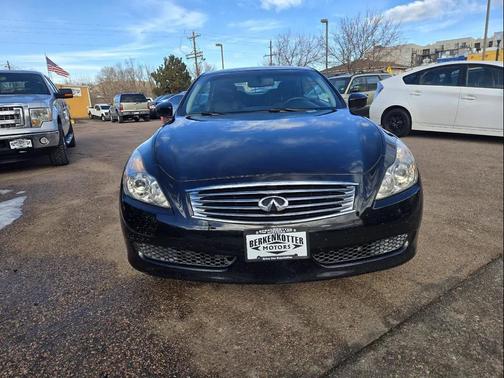 2010 INFINITI G37 Base