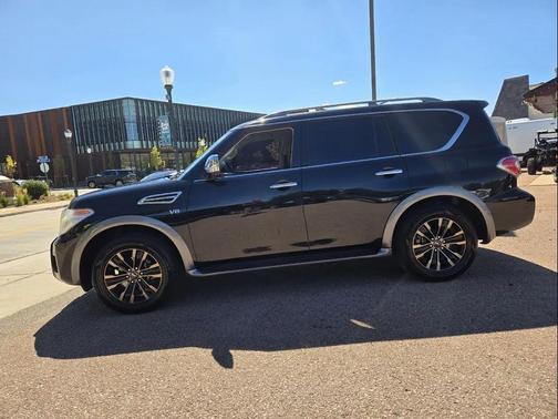 2017 Nissan Armada Platinum