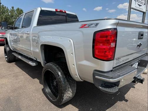 2017 Chevrolet Silverado 2500 LT
