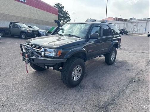 2002 Toyota 4Runner SR5