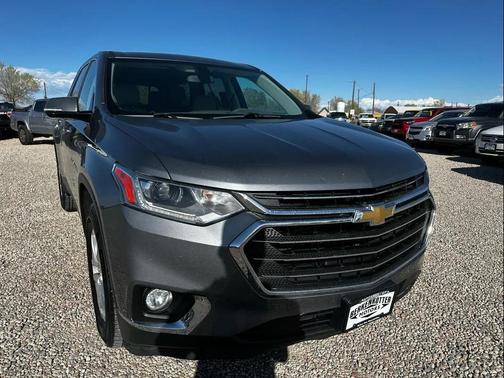 2018 Chevrolet Traverse LT Cloth