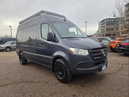 2024 Mercedes-Benz Sprinter 2500 Standard Roof 4-Cyl Diesel HO