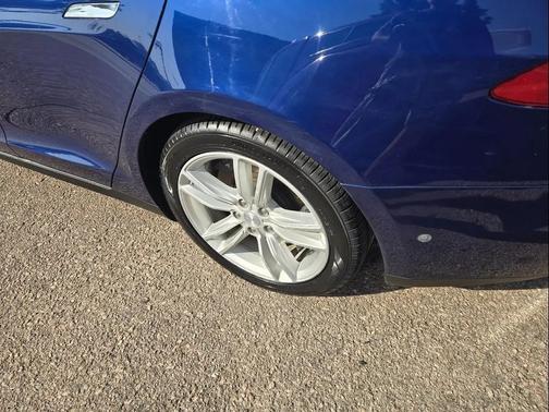 2016 Tesla Model S 60D