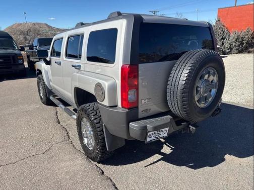 2006 Hummer H3 Base