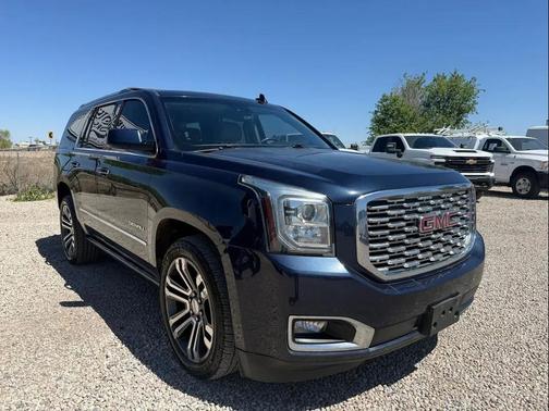 Dark Sapphire Blue Metallic 2018 GMC Yukon Denali