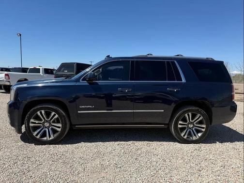 Dark Sapphire Blue Metallic 2018 GMC Yukon Denali