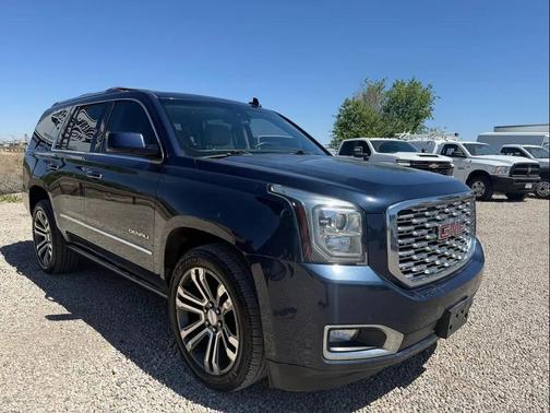 Dark Sapphire Blue Metallic 2018 GMC Yukon Denali