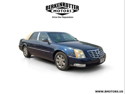 Blue 2006 Cadillac DTS Base