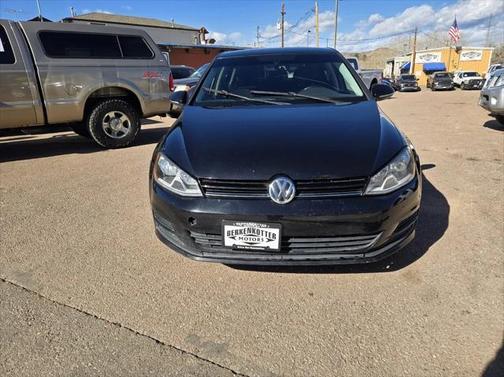 2015 Volkswagen Golf TDI SE 4-Door