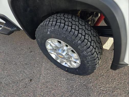 2023 Chevrolet Silverado 2500 LT