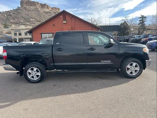 2014 Toyota Tundra SR5