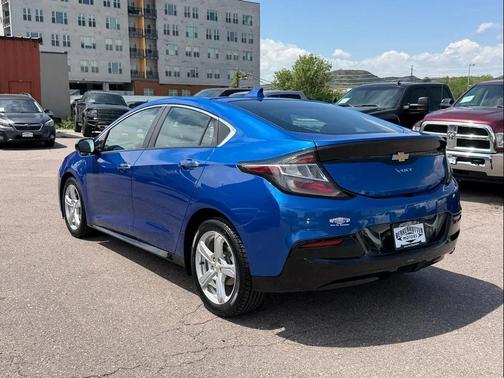 Kinetic Blue Metallic 2016 Chevrolet Volt LT