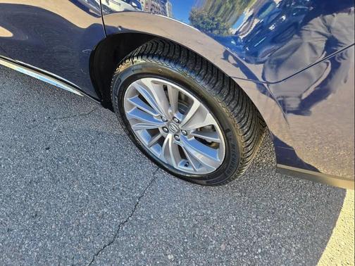 2017 Acura MDX 3.5L w/Technology Package