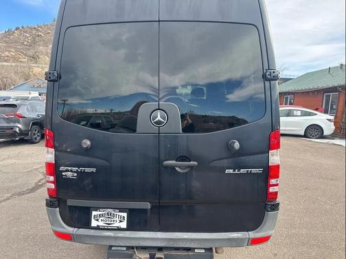 2016 Mercedes-Benz Sprinter 2500
