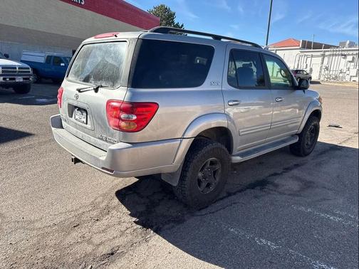 2001 Toyota Sequoia SR5