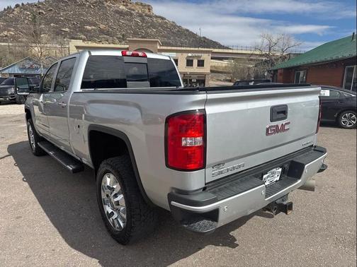 Quicksilver Metallic 2018 GMC Sierra 2500 Denali