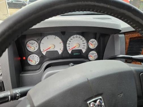 2006 Dodge Ram 2500 SLT/TRX