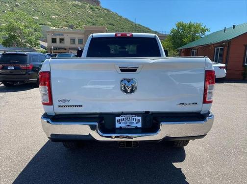 2019 RAM 2500 Big Horn Crew Cab 4x4 6'4' Box