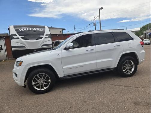 Bright White Clearcoat 2015 Jeep Grand Cherokee Overland