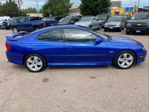 2005 Pontiac GTO Base