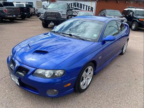 2005 Pontiac GTO Base