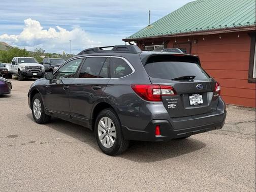 Gray 2019 Subaru Outback 2.5i Premium