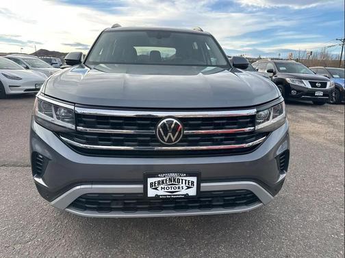 2021 Volkswagen Atlas 3.6L SE w/Technology