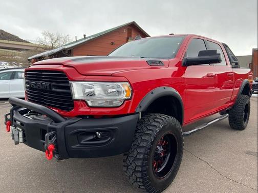 2020 RAM 2500 Big Horn Crew Cab 4X4 6'4' Box