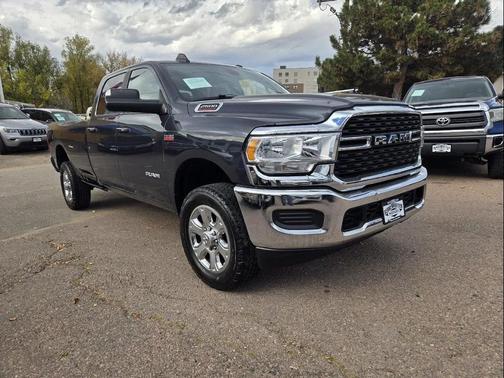 2022 RAM 2500 Big Horn Crew Cab 4x4 8' Box