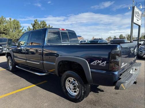 2005 Chevrolet Silverado 2500 LS H/D Crew Cab