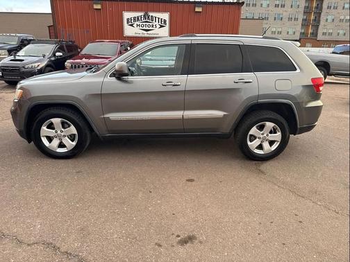 2012 Jeep Grand Cherokee Laredo
