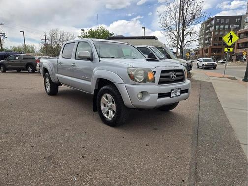 Silver 2009 Toyota Tacoma PreRunner Double Cab