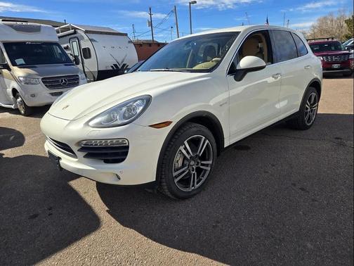 2011 Porsche Cayenne Cayenne S Hybrid