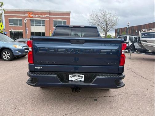 Northsky Blue Metallic 2021 Chevrolet Silverado 1500 RST