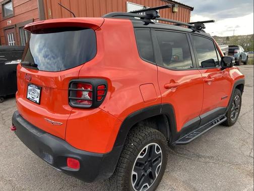 Omaha Orange 2016 Jeep Renegade Trailhawk