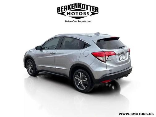 Lunar Silver Metallic 2022 Honda HR-V EX
