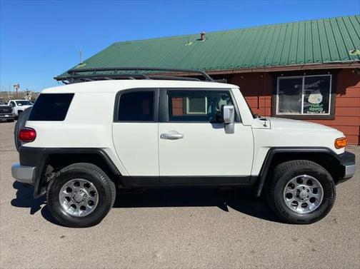 2013 Toyota FJ Cruiser Base