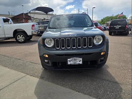 Anvil 2017 Jeep Renegade Latitude